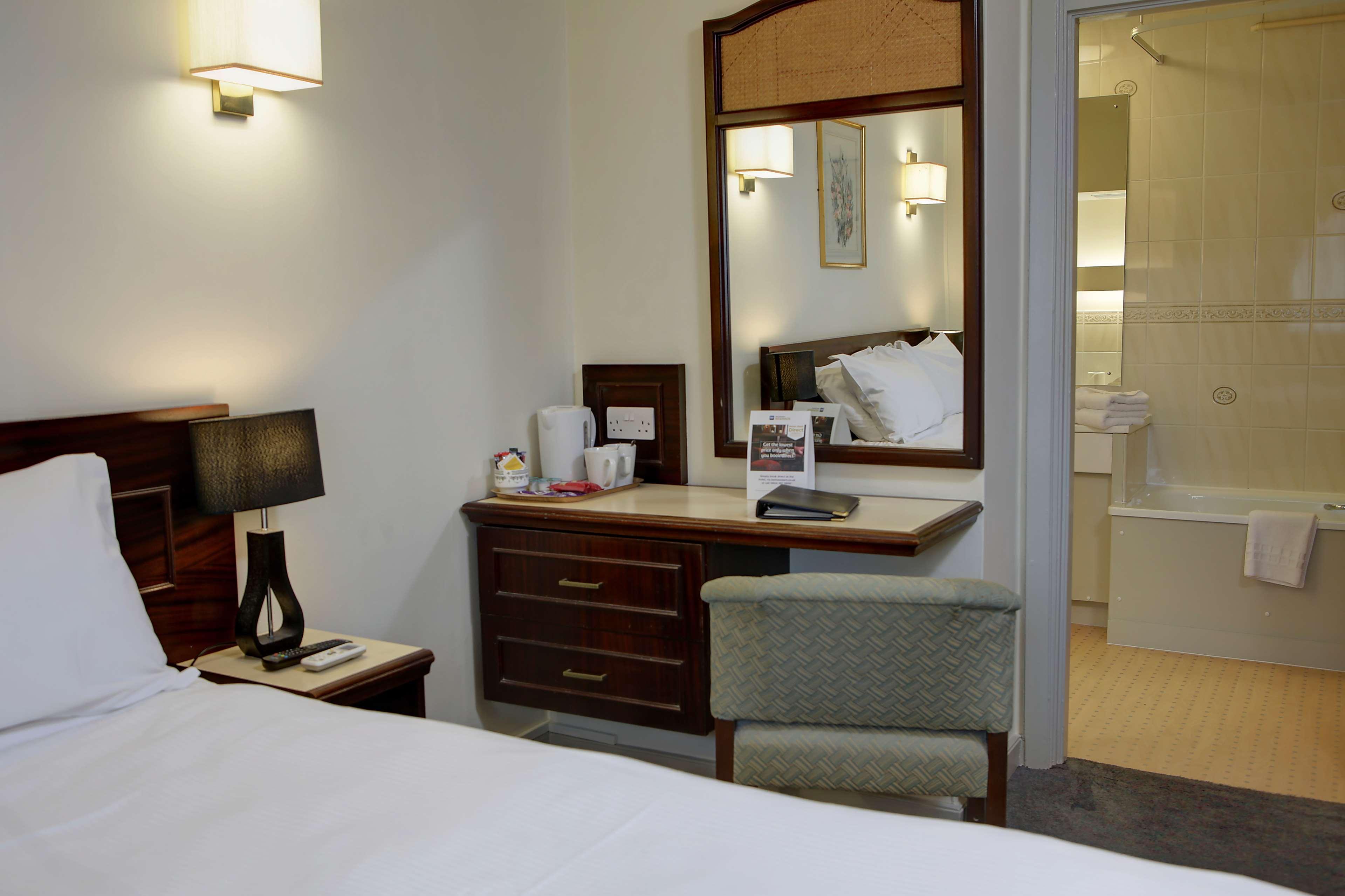 Best Western Heath Court Hotel Newmarket  Eksteriør billede