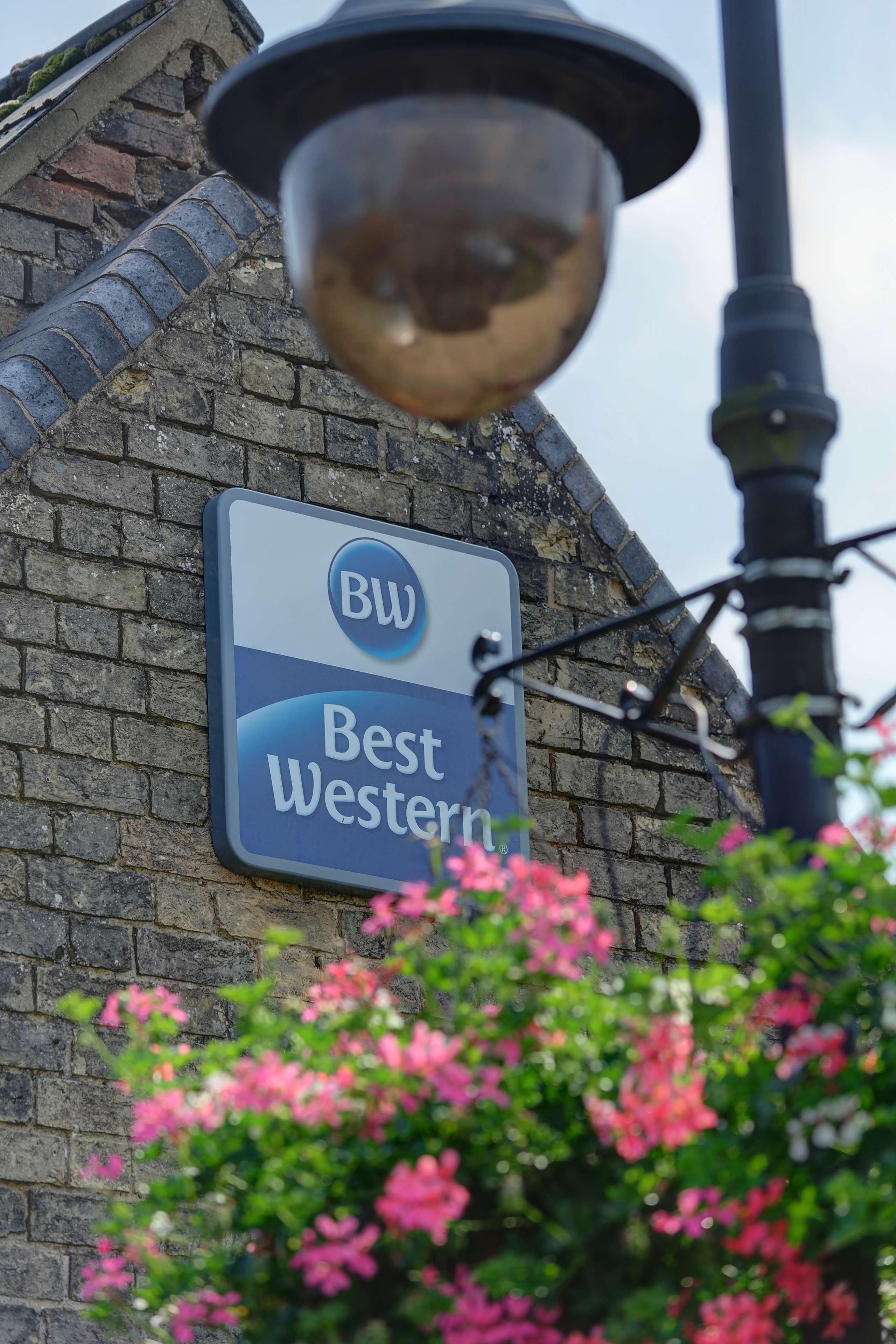 Best Western Heath Court Hotel Newmarket  Eksteriør billede